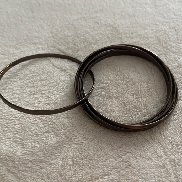 Macy’s | Interlocking Bronze Bangles NWOT - Picture 8 of 9